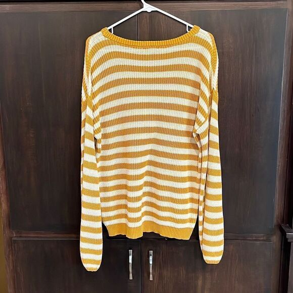 Blank Paige Yellow White Striped Crewneck Sweater Medium - Picture 3 of 4